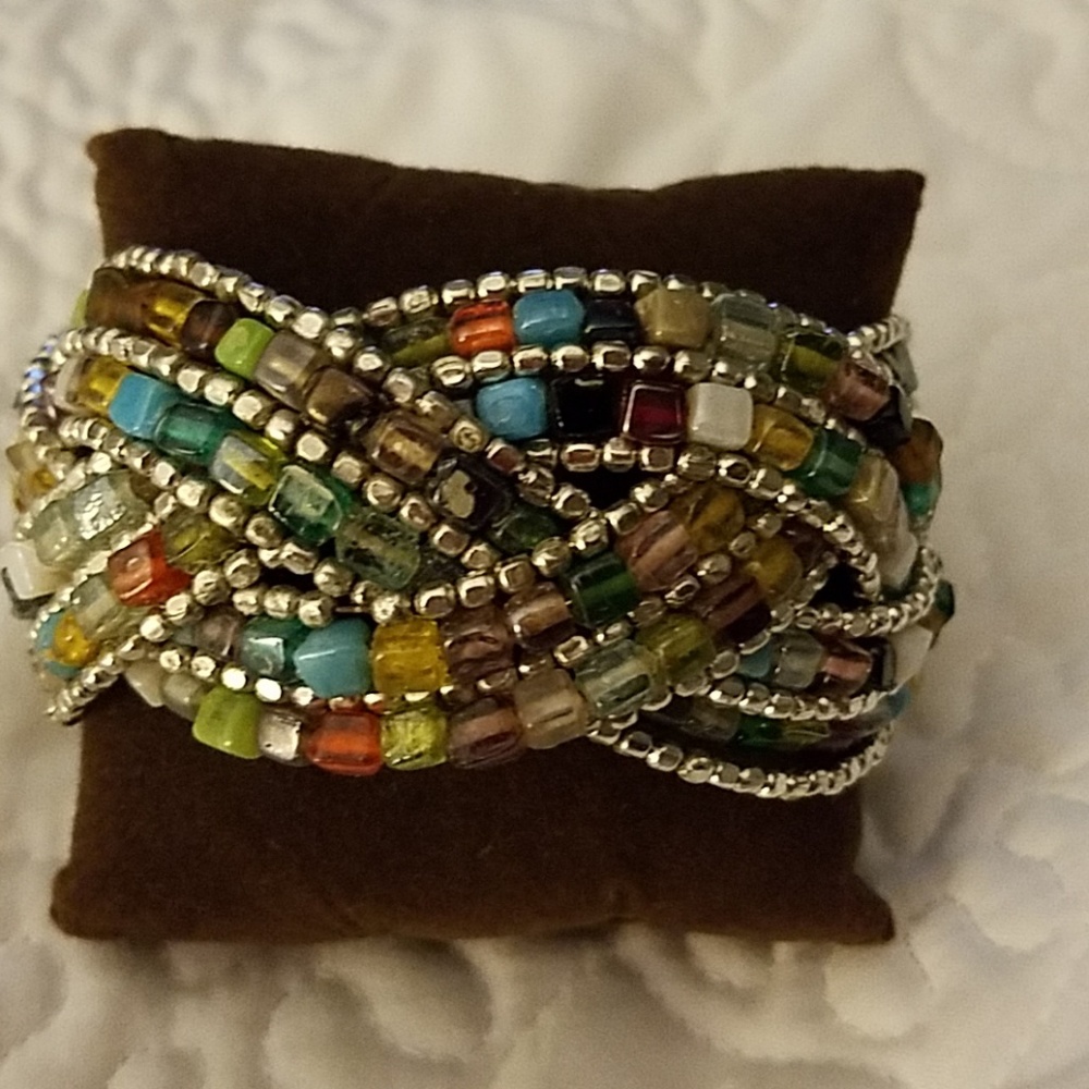 GUC Beautiful Colorful Slap Bracelet
